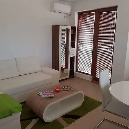 Sarafovo Sea Club *